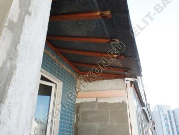 Балкон с крышей до начала наших работ