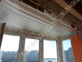 Лоджия в процессе монтажа