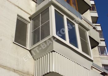 Внешняя отделка балкона профнастилом