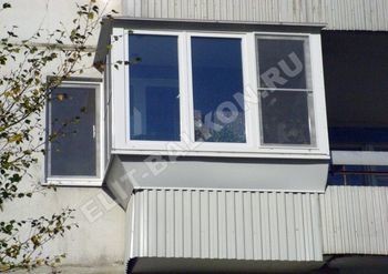 Внешняя отделка балкона профнастилом