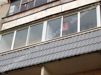 Внешняя отделка балкона профнастилом