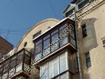 Вынос балкона по периметру, усилена и расширена балконная плита