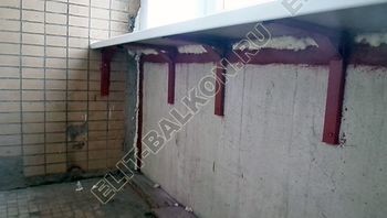 Фото № 16. г. Москва, ул. Осташковская. Остекление лоджии ПВХ с широким подоконником, без отделки. 