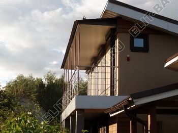 Фото № 25. МО, Медвежьи Озера. Монтаж кровли на балконе в коттедже. 