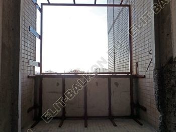 Фото № 74. г. Москва, ул. Суздальская. Монтаж нового проема под остекление, укрепление бетонного парапета, вынос. 